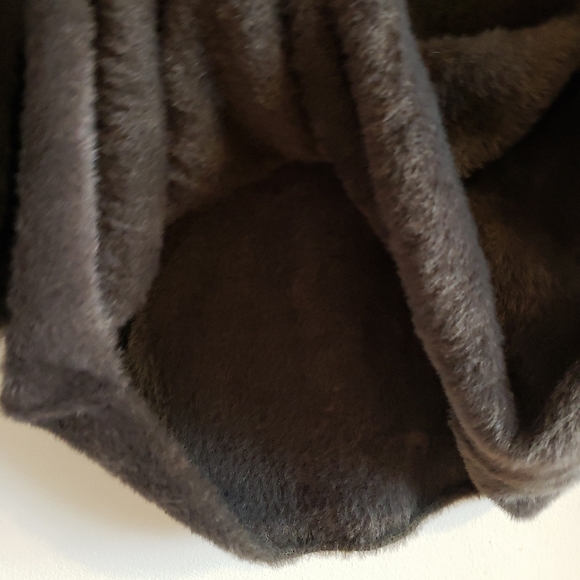 Angela Mara Forest Green Shaggy Sweater Ultra Soft Warm 3/4 Sleeve Woman L NWT - Picture 3 of 8